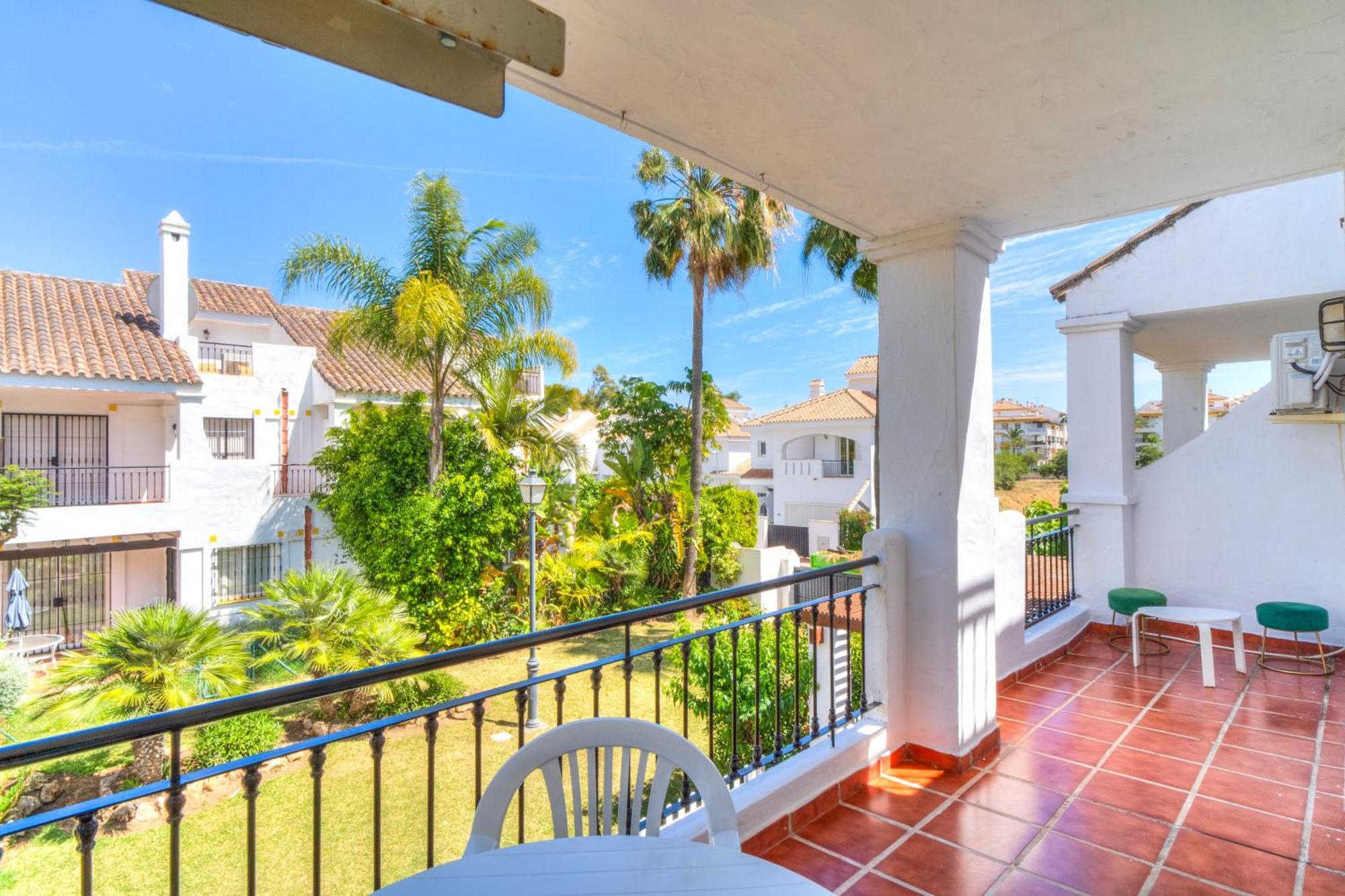 Serenity Luxury , Puerto Banus มาร์เบยา ภายนอก รูปภาพ