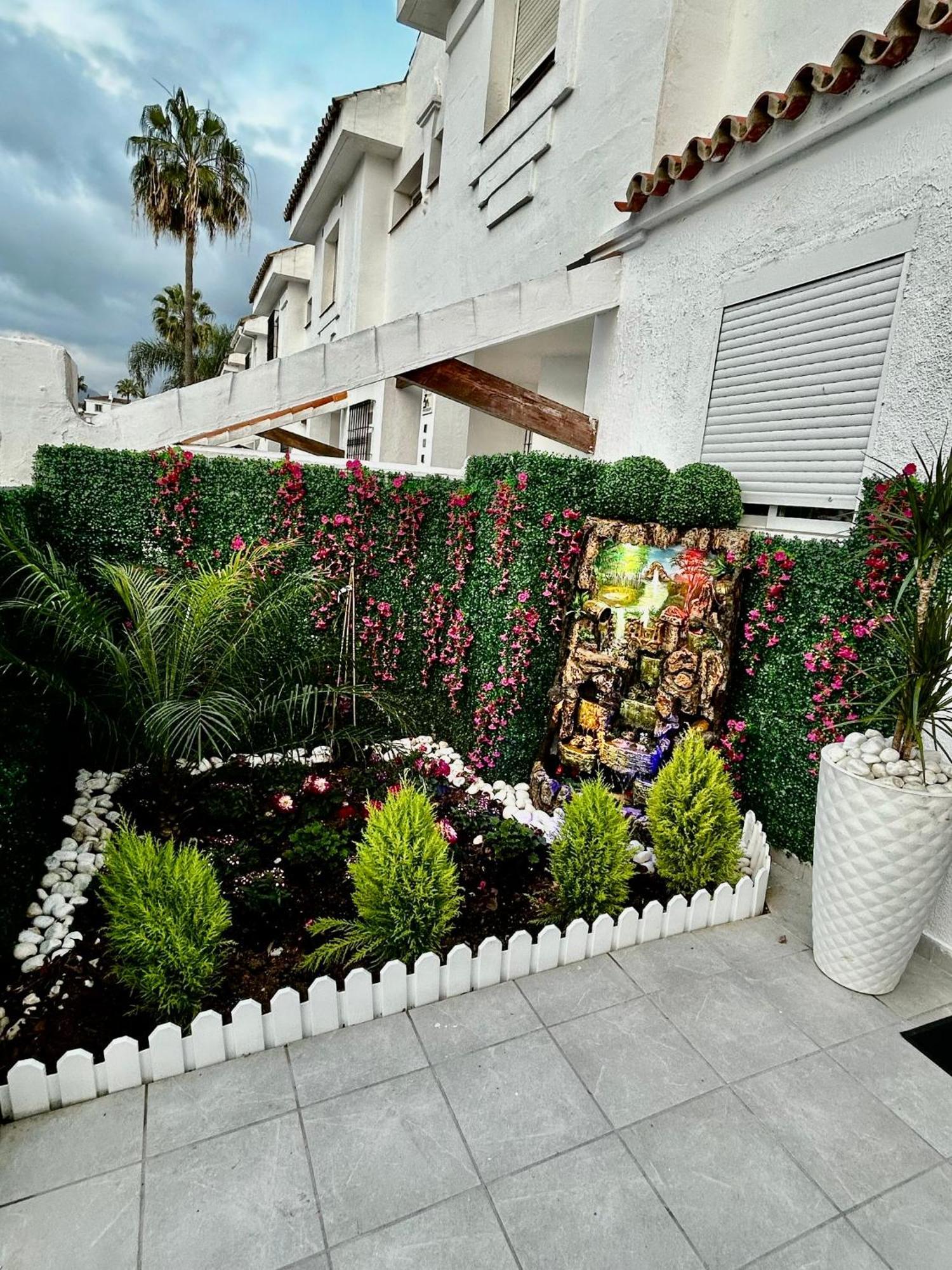 Serenity Luxury , Puerto Banus มาร์เบยา ภายนอก รูปภาพ